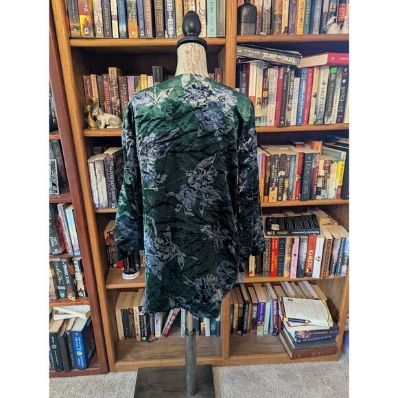 Anthropologie Eva Franco Women's Size Medium Green Floral Velvet Car Coat Jacket - Picture 3 of 6